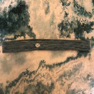 Lulu Lemon Light blue head band